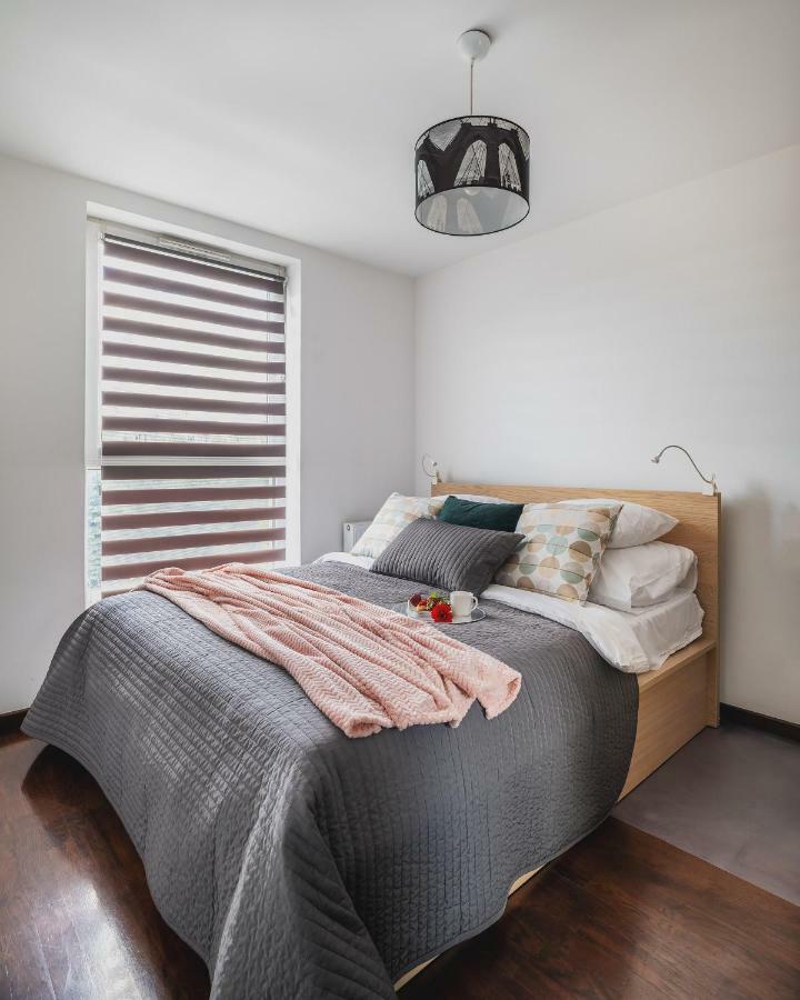 P&O Serviced Apartments Wawrzyszewska Warschau Buitenkant foto